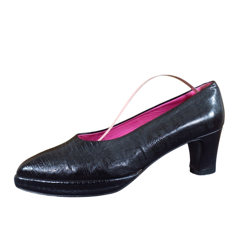 Joan & David Women Pump 7.5 M Professional Office Lizard Embossed Black Leather